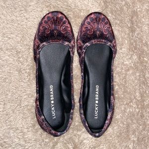 Lucky brand flats